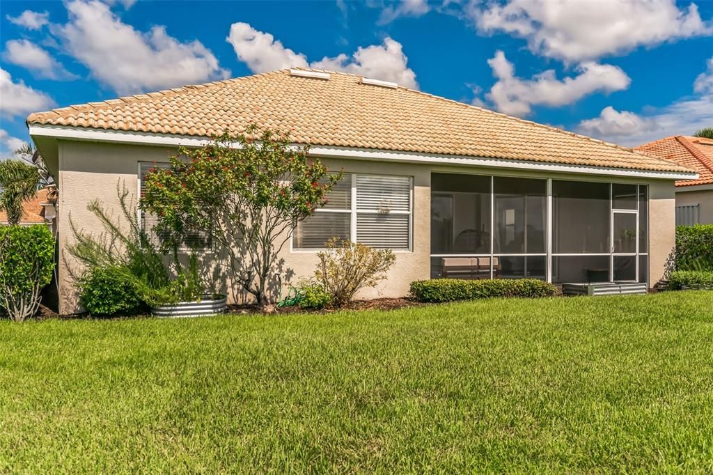 出租: $3,000 (3 贝兹, 2 浴室, 1672 平方英尺)