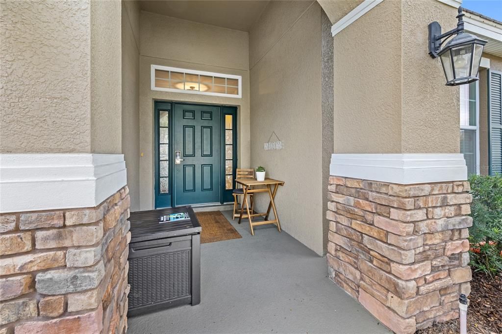 В аренду: $3,400 (5 спален, 5 ванн, 2099 Квадратных фут)