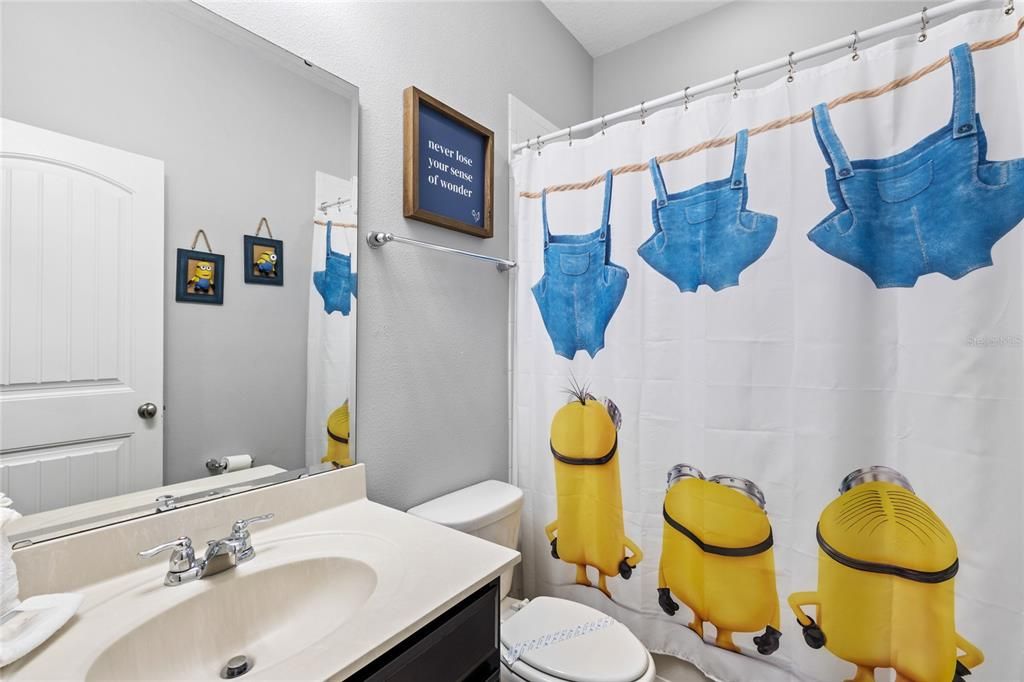 В аренду: $3,400 (5 спален, 5 ванн, 2099 Квадратных фут)