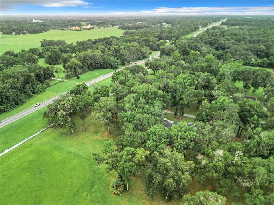 Activo con contrato: $875,000 (4 camas, 3 baños, 3131 Pies cuadrados)