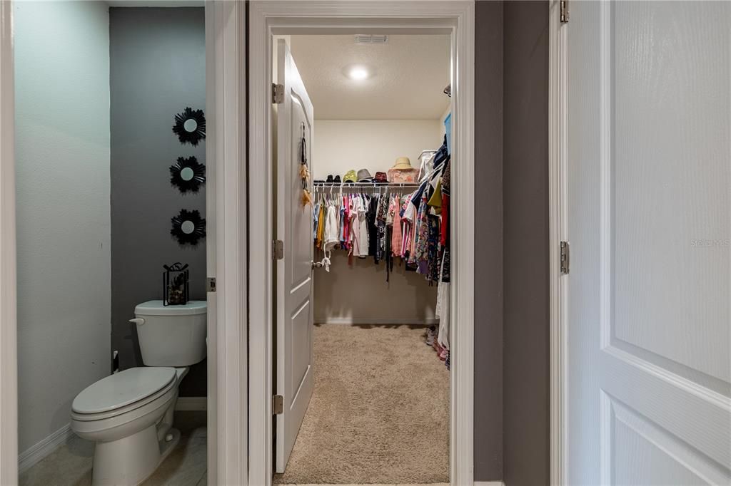 待售: $325,000 (4 贝兹, 2 浴室, 1872 平方英尺)