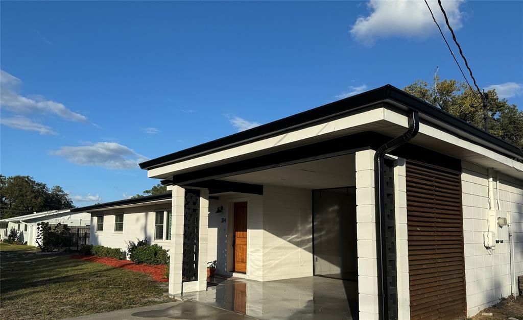 For Sale: $290,000 (2 beds, 1 baths, 1200 Square Feet)