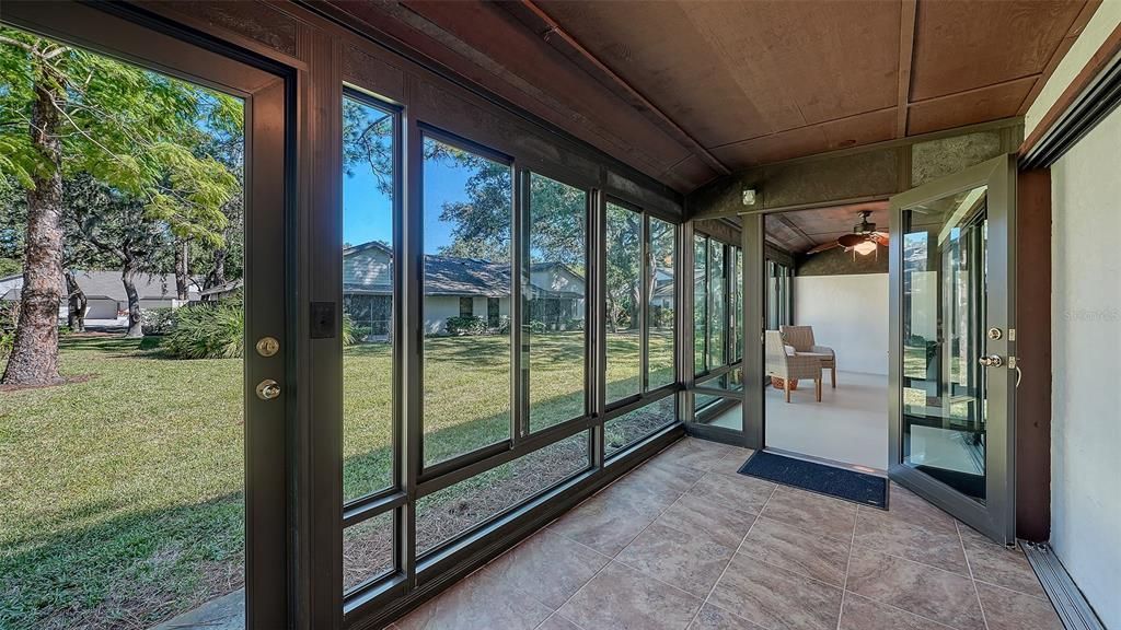 For Sale: $315,000 (2 beds, 2 baths, 1306 Square Feet)