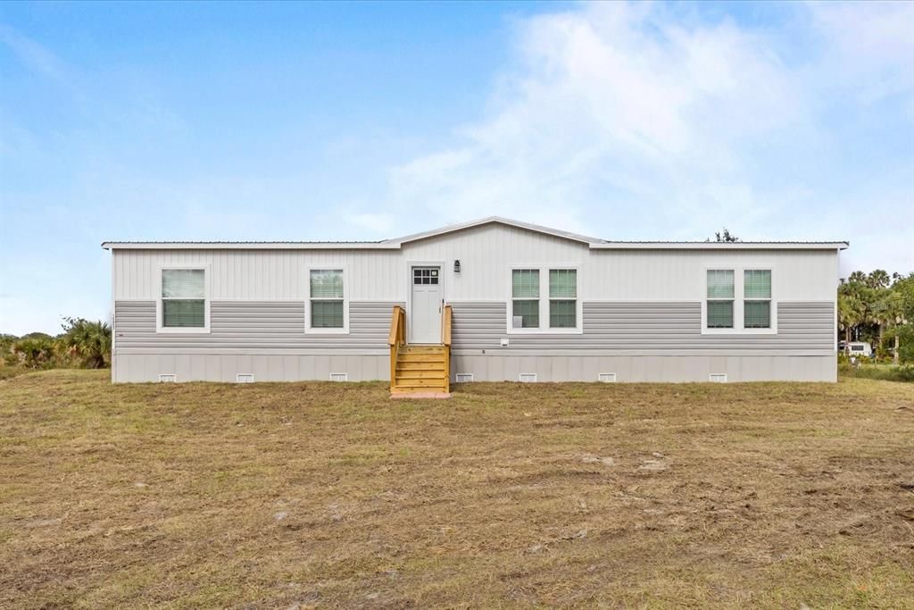 На продажу: $295,000 (4 спален, 2 ванн, 1780 Квадратных фут)