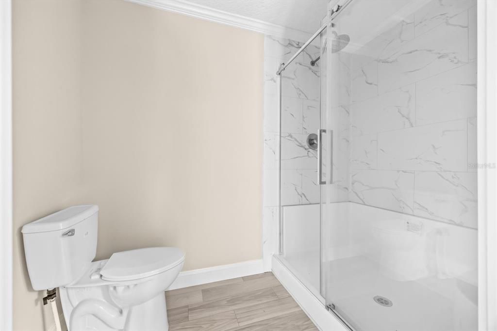 На продажу: $295,000 (4 спален, 2 ванн, 1780 Квадратных фут)