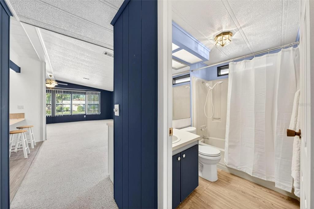 For Sale: $238,000 (2 beds, 2 baths, 1558 Square Feet)