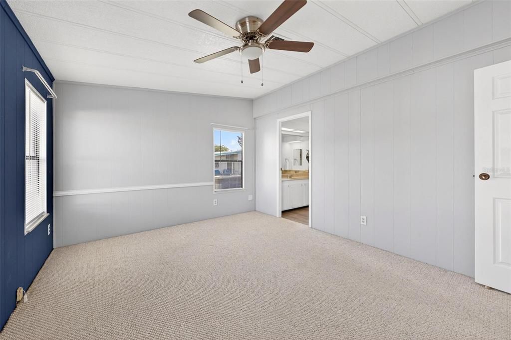 For Sale: $238,000 (2 beds, 2 baths, 1558 Square Feet)