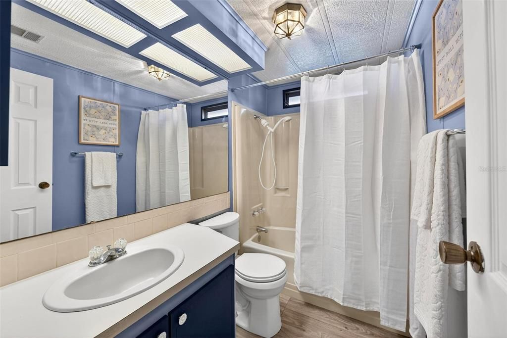 For Sale: $238,000 (2 beds, 2 baths, 1558 Square Feet)