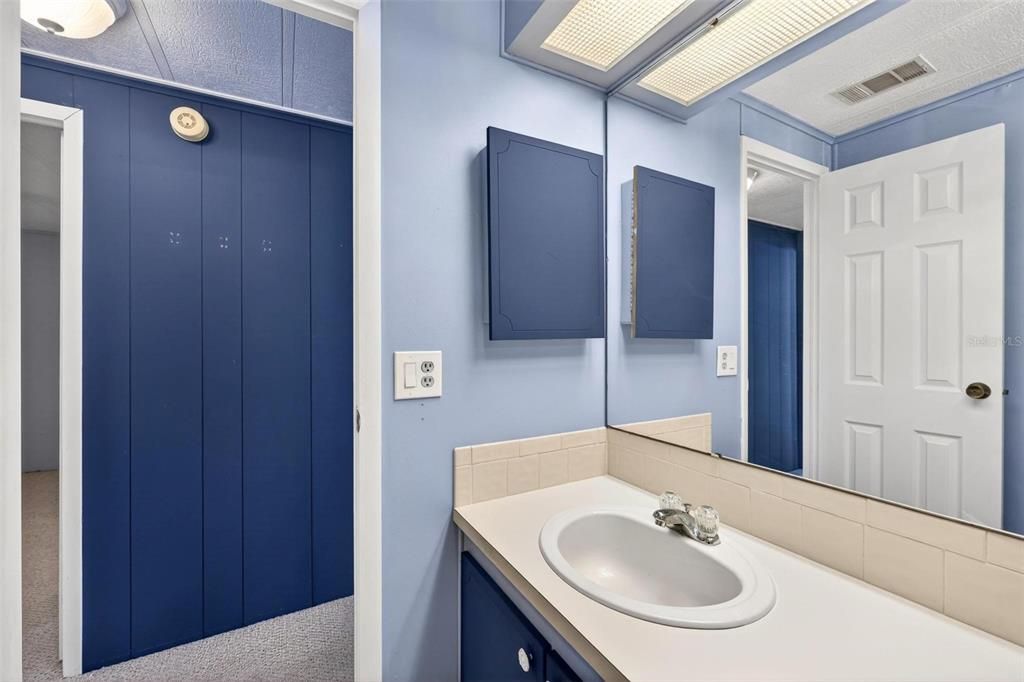 For Sale: $238,000 (2 beds, 2 baths, 1558 Square Feet)