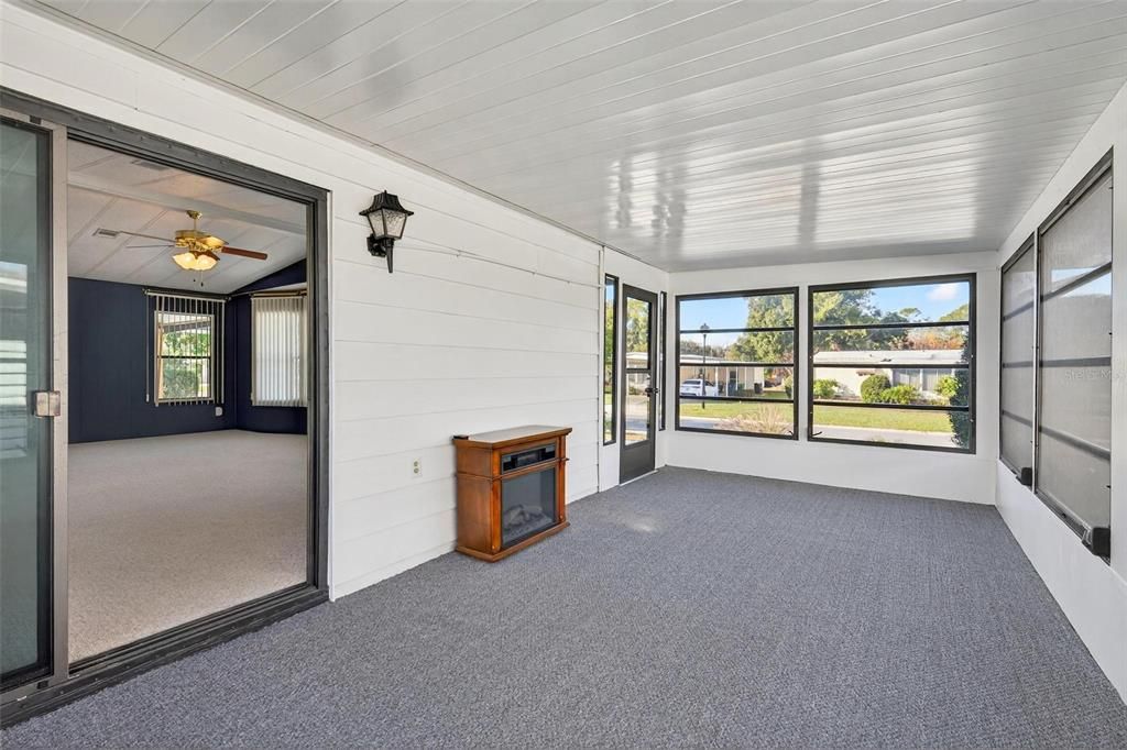 For Sale: $238,000 (2 beds, 2 baths, 1558 Square Feet)