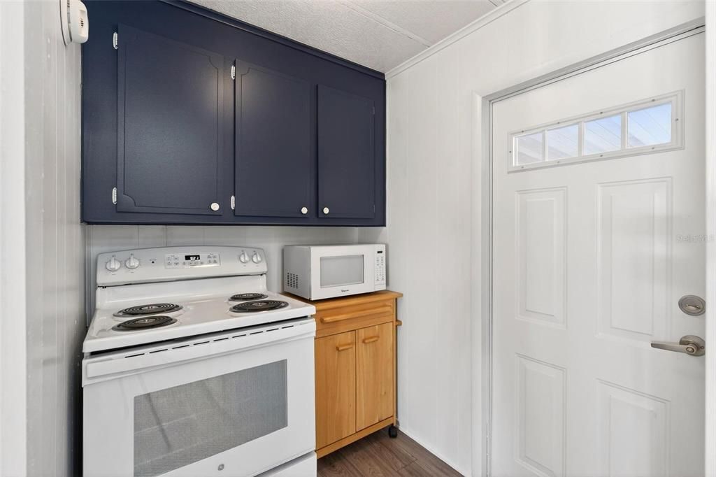 For Sale: $238,000 (2 beds, 2 baths, 1558 Square Feet)