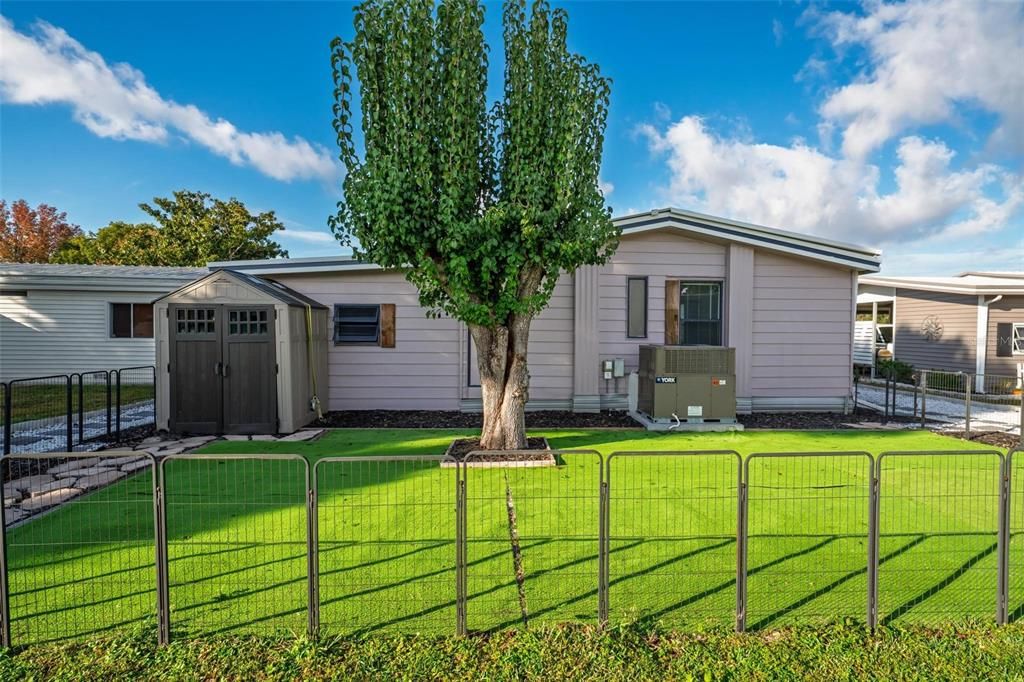 For Sale: $238,000 (2 beds, 2 baths, 1558 Square Feet)