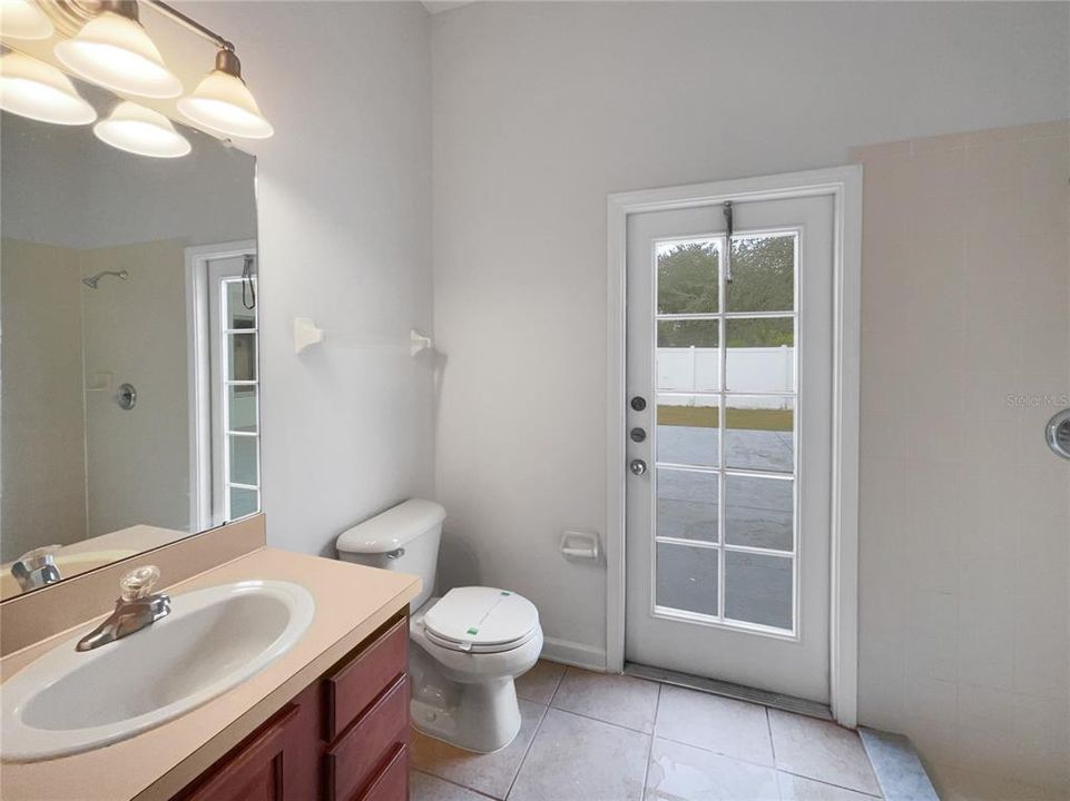 待售: $448,000 (4 贝兹, 3 浴室, 3203 平方英尺)