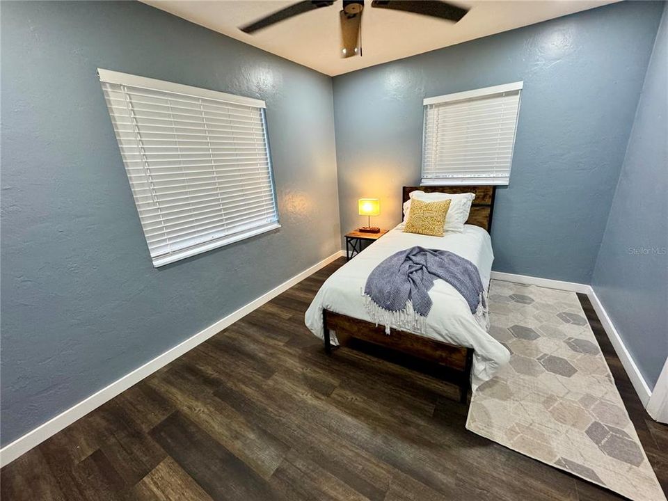 待售: $270,000 (3 贝兹, 2 浴室, 1686 平方英尺)