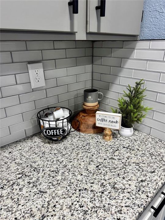 待售: $270,000 (3 贝兹, 2 浴室, 1686 平方英尺)