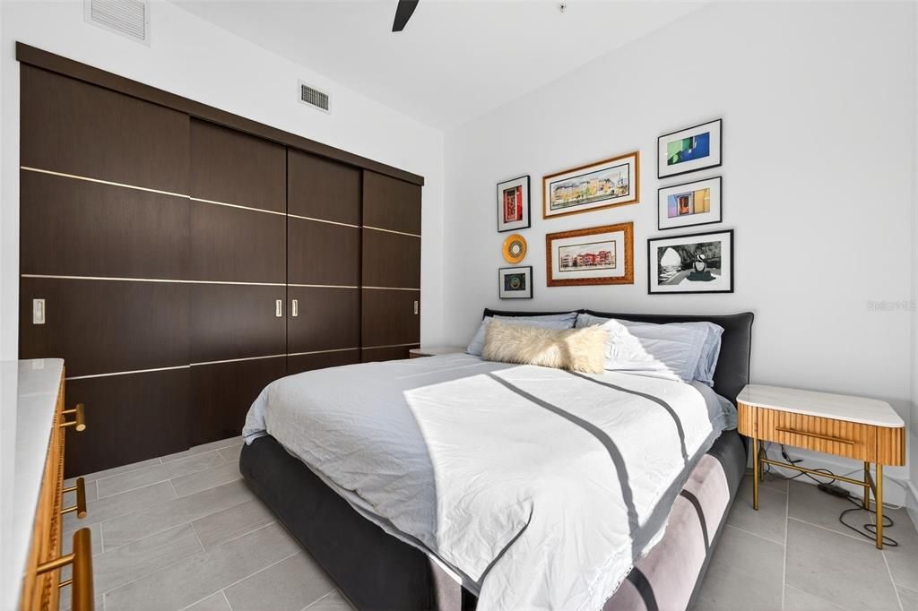 En Venta: $965,000 (2 camas, 2 baños, 1680 Pies cuadrados)