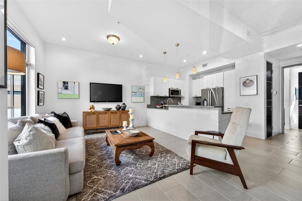 En Venta: $965,000 (2 camas, 2 baños, 1680 Pies cuadrados)