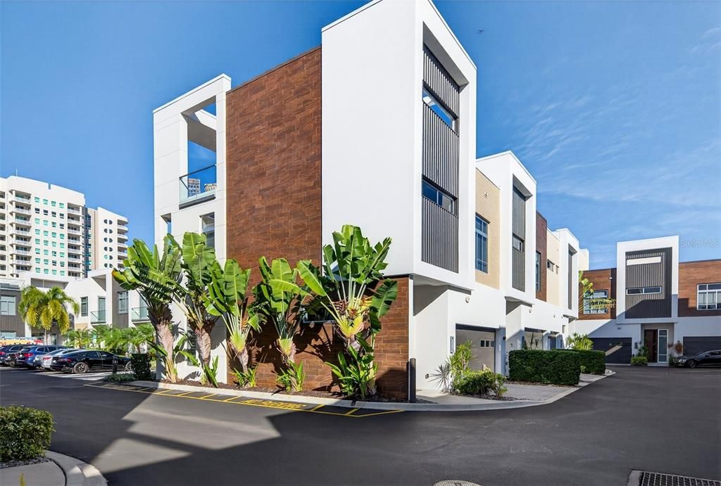 En Venta: $965,000 (2 camas, 2 baños, 1680 Pies cuadrados)