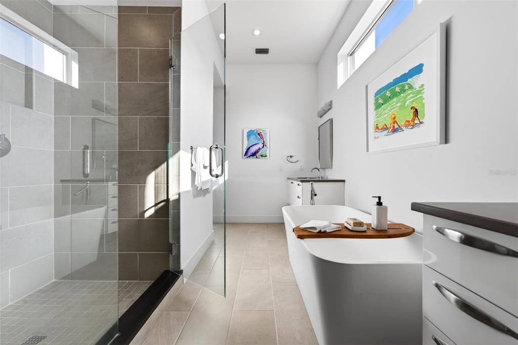 En Venta: $965,000 (2 camas, 2 baños, 1680 Pies cuadrados)