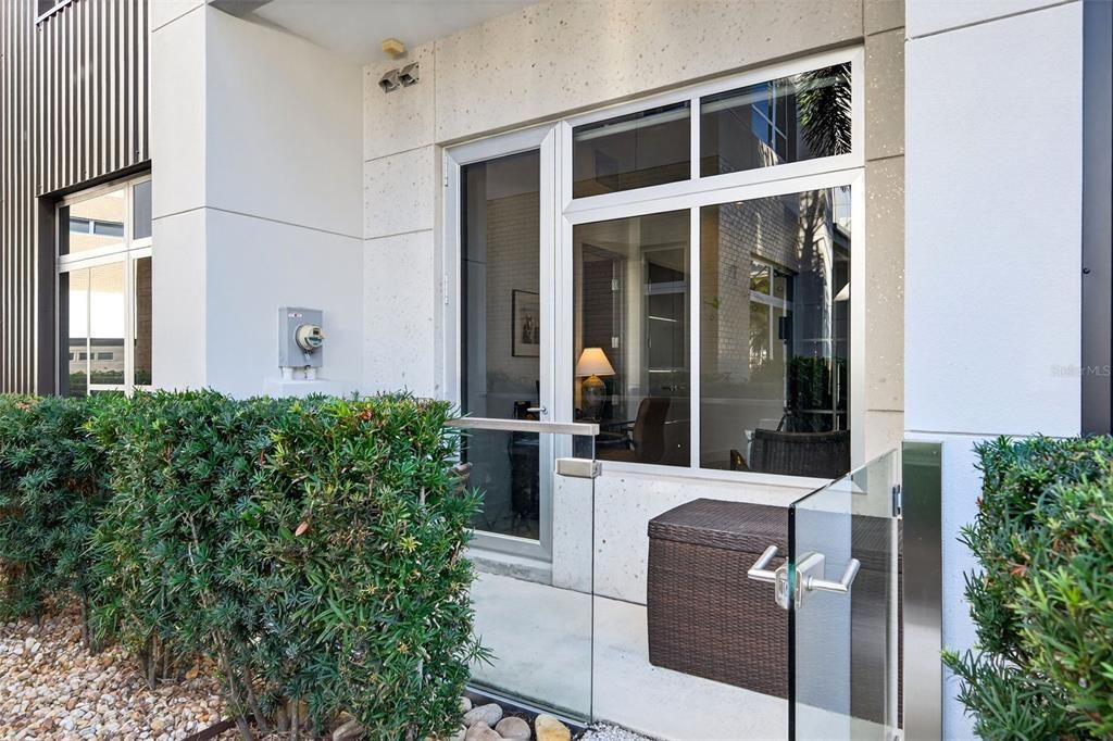 En Venta: $965,000 (2 camas, 2 baños, 1680 Pies cuadrados)