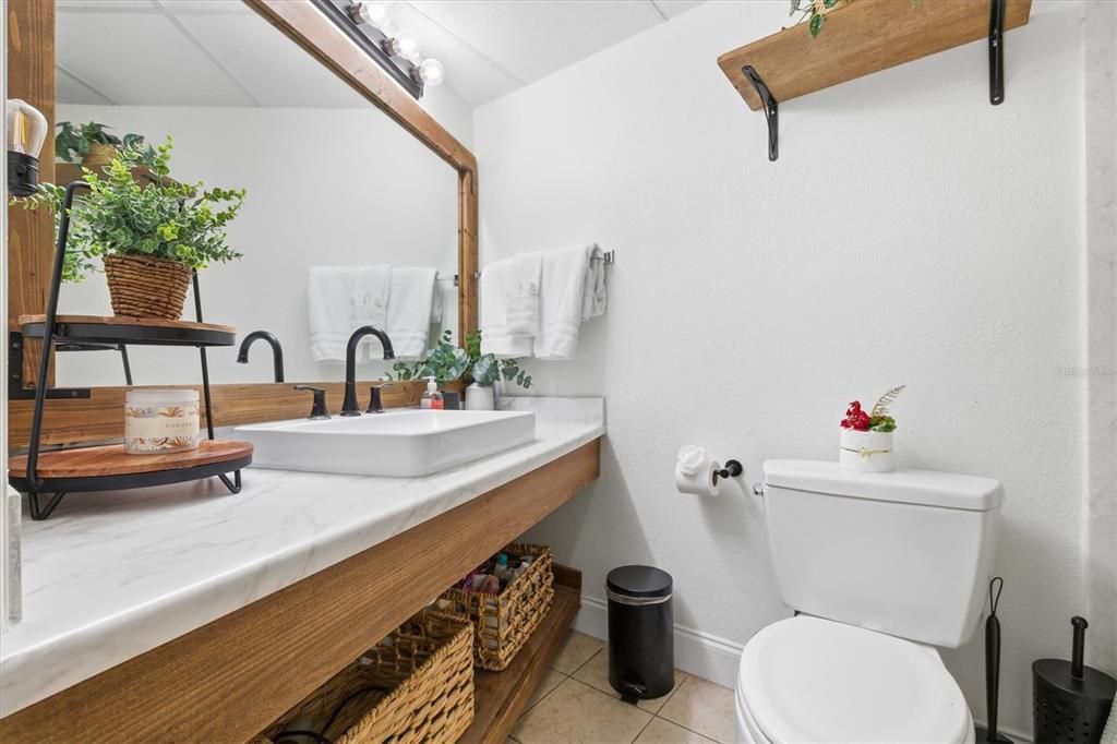 На продажу: $325,000 (1 спален, 1 ванн, 366 Квадратных фут)