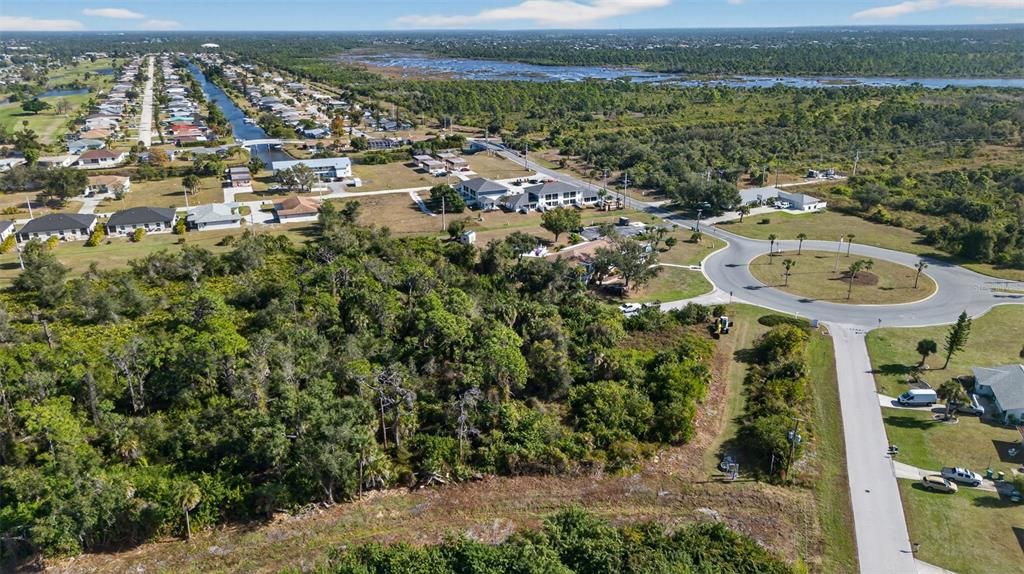 待售: $49,000 (0.34 acres)