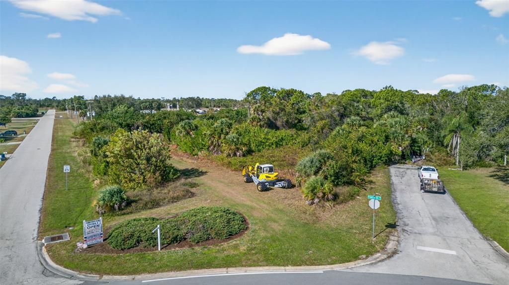 待售: $49,000 (0.34 acres)