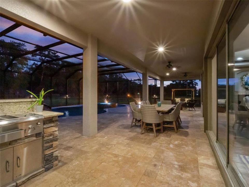 For Sale: $1,949,000 (5 beds, 6 baths, 5458 Square Feet)