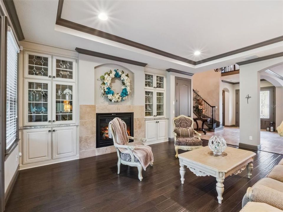 For Sale: $1,949,000 (5 beds, 6 baths, 5458 Square Feet)