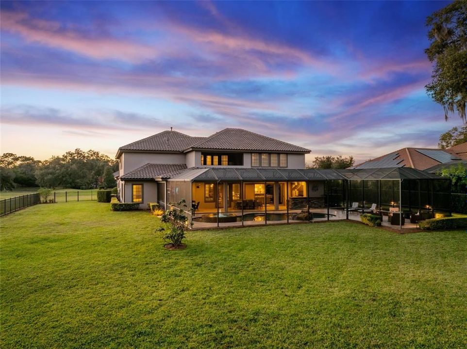 For Sale: $1,949,000 (5 beds, 6 baths, 5458 Square Feet)