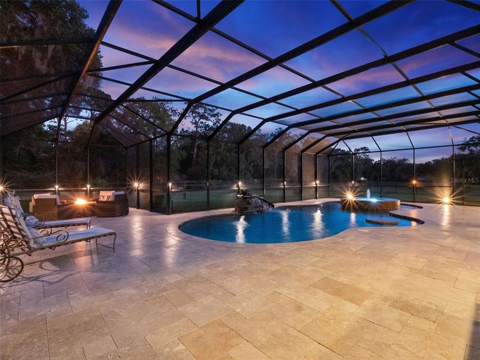 For Sale: $1,949,000 (5 beds, 6 baths, 5458 Square Feet)