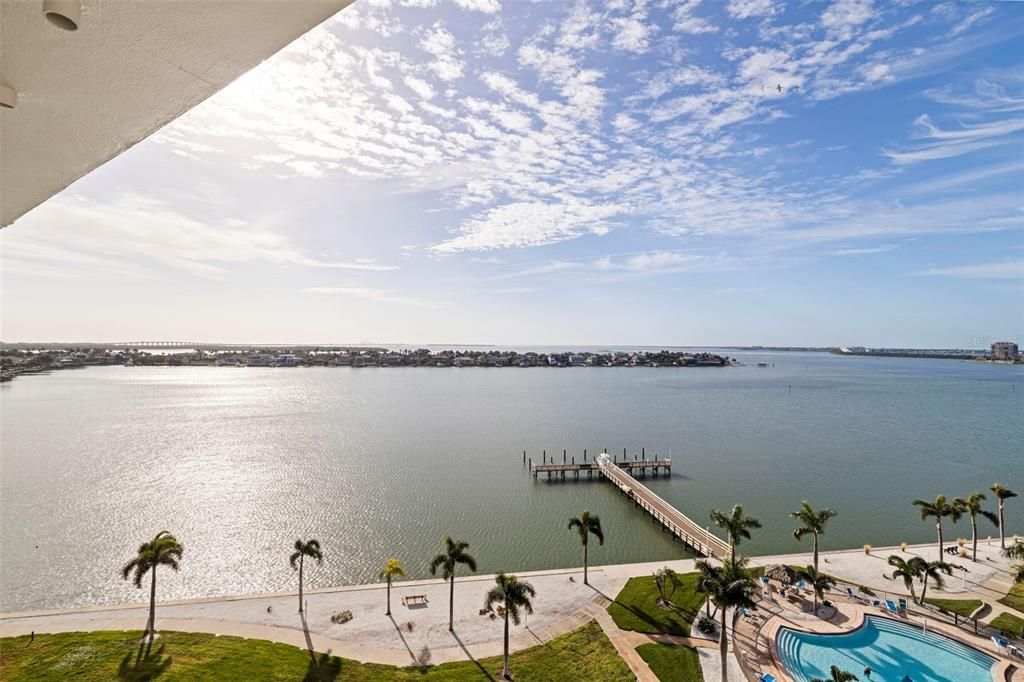 For Sale: $385,000 (2 beds, 2 baths, 1605 Square Feet)