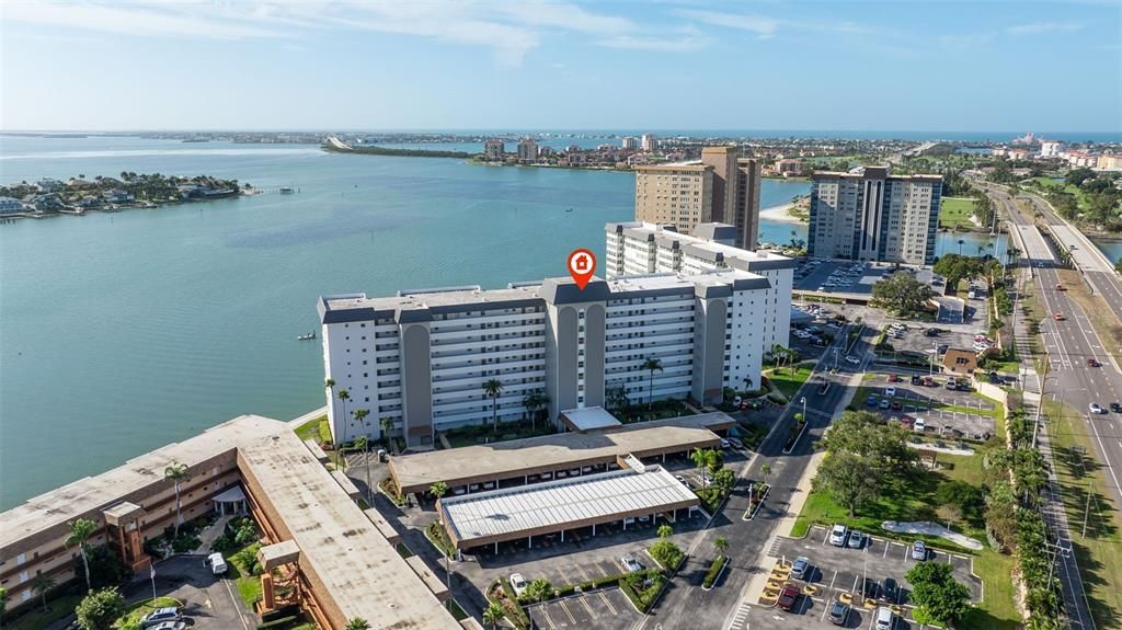 For Sale: $385,000 (2 beds, 2 baths, 1605 Square Feet)