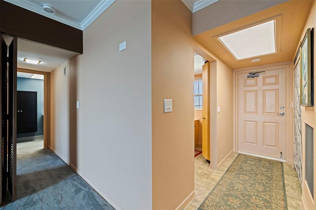 For Sale: $385,000 (2 beds, 2 baths, 1605 Square Feet)