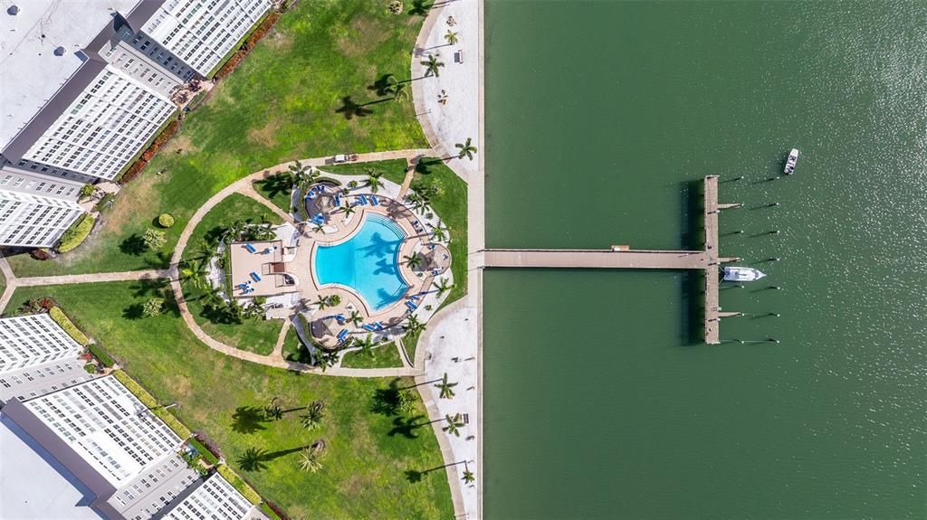 For Sale: $385,000 (2 beds, 2 baths, 1605 Square Feet)