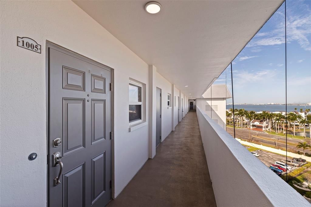 For Sale: $385,000 (2 beds, 2 baths, 1605 Square Feet)