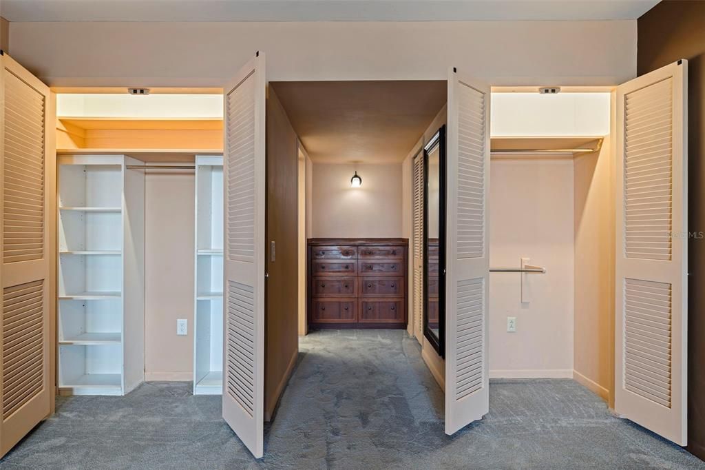 For Sale: $385,000 (2 beds, 2 baths, 1605 Square Feet)