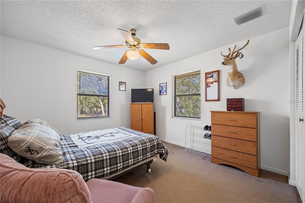 En Venta: $495,000 (2 camas, 1 baños, 900 Pies cuadrados)