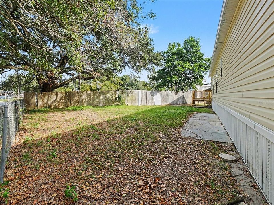 For Sale: $289,900 (3 beds, 2 baths, 1620 Square Feet)