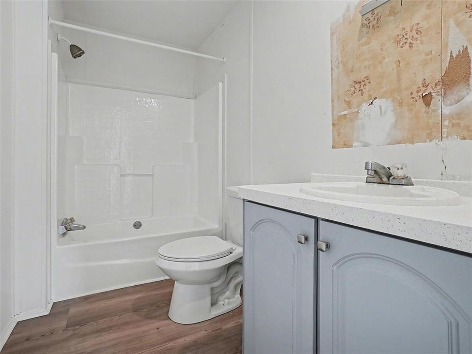 For Sale: $289,900 (3 beds, 2 baths, 1620 Square Feet)