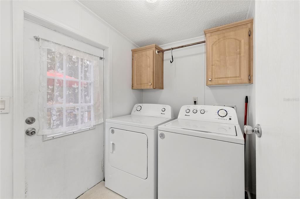 待售: $749,999 (3 贝兹, 2 浴室, 1800 平方英尺)