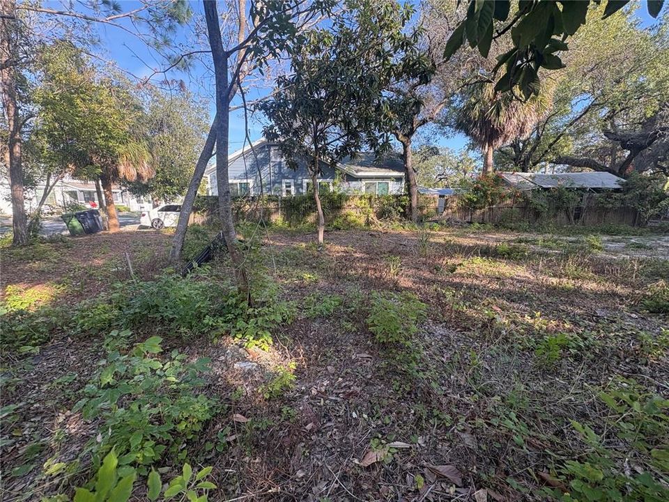 For Sale: $450,000 (0.11 acres)