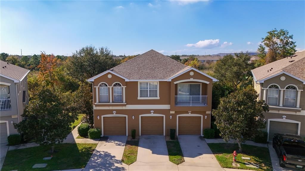 For Rent: $1,800 (2 beds, 2 baths, 1260 Square Feet)