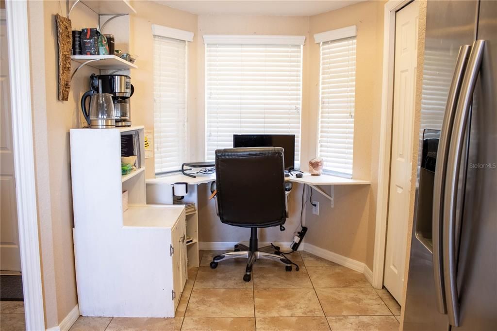 For Sale: $309,900 (3 beds, 2 baths, 1529 Square Feet)