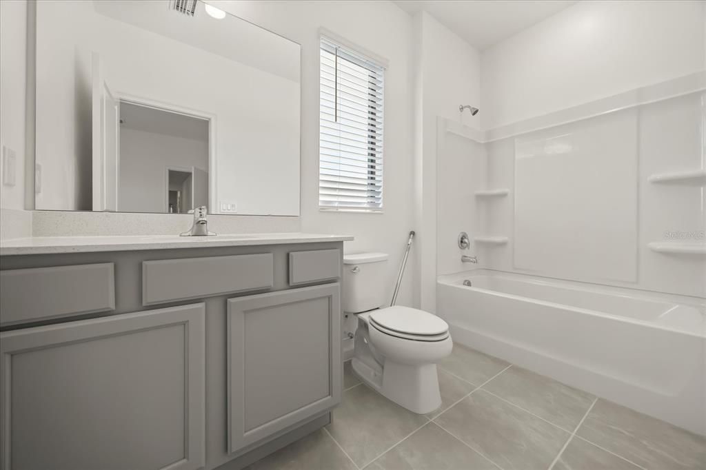 待售: $2,390,000 (12 贝兹, 11 浴室, 6001 平方英尺)