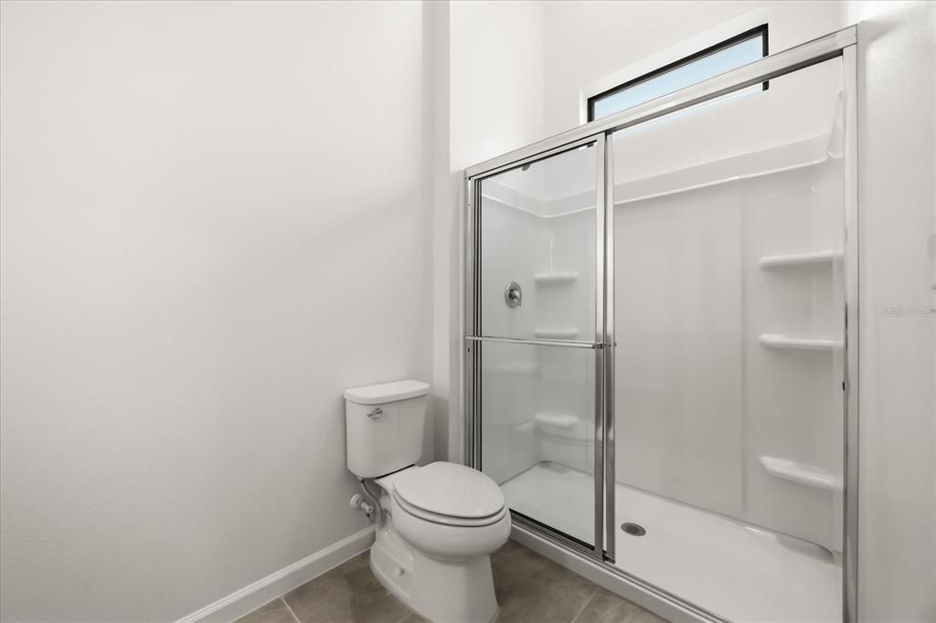 待售: $2,390,000 (12 贝兹, 11 浴室, 6001 平方英尺)