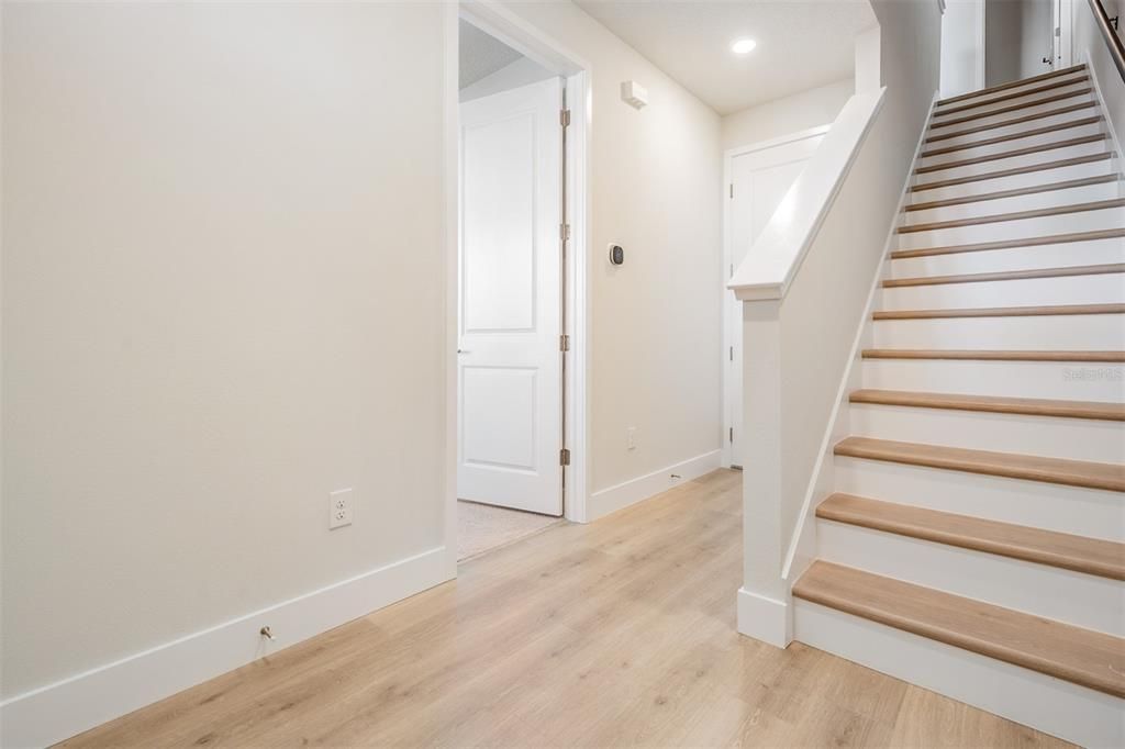 For Rent: $3,550 (3 beds, 3 baths, 1952 Square Feet)