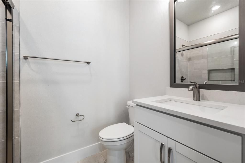 For Rent: $3,550 (3 beds, 3 baths, 1952 Square Feet)