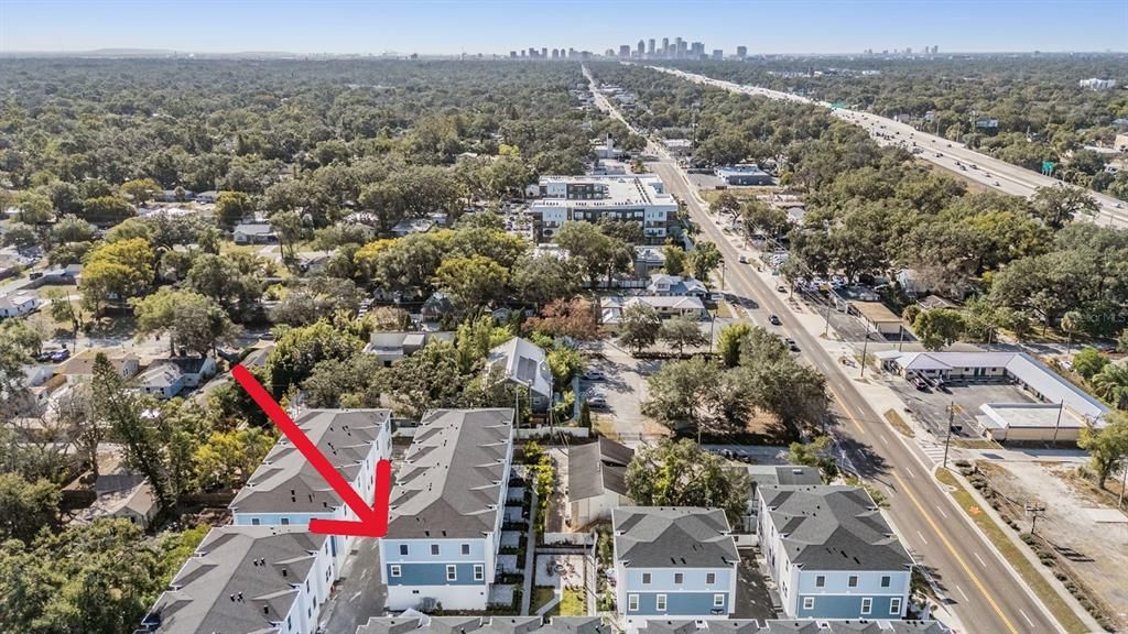 For Rent: $3,550 (3 beds, 3 baths, 1952 Square Feet)