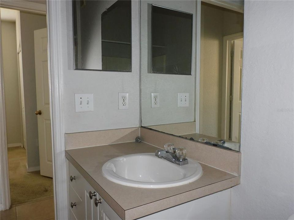 En Venta: $209,000 (3 camas, 2 baños, 1194 Pies cuadrados)